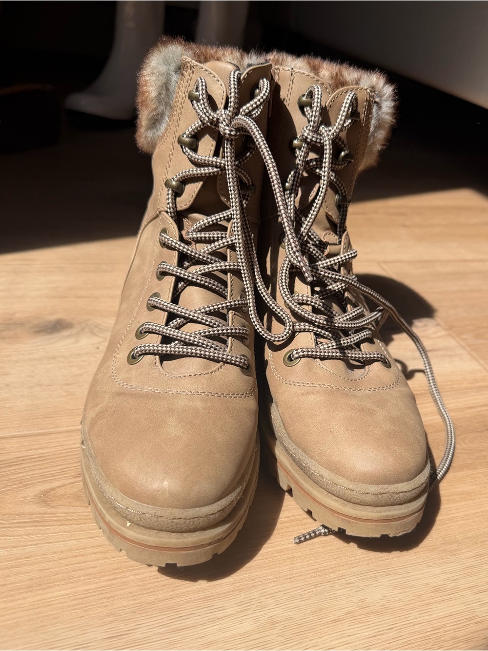 Steve Madden Tan Lace-Up Faux Fur Collar Boots